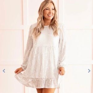 NEW Chic Soul That Dazzling Glow Dress White Silver Sequins Plus Size 1X NWOT